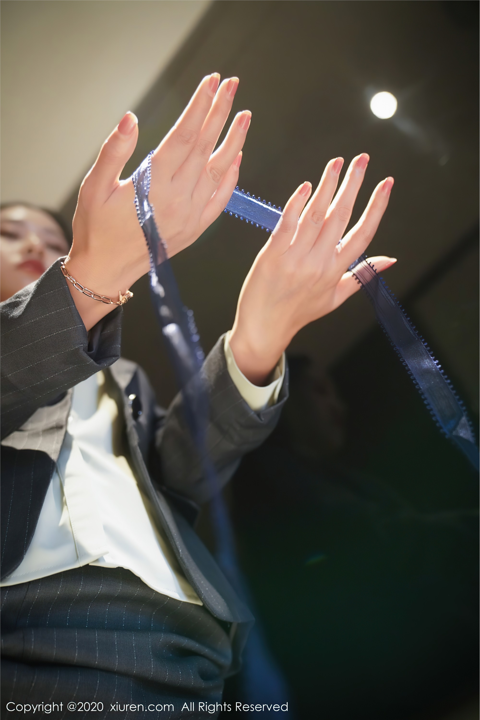 秀人网美媛馆 2020-09-21 Vol.2579 方子萱